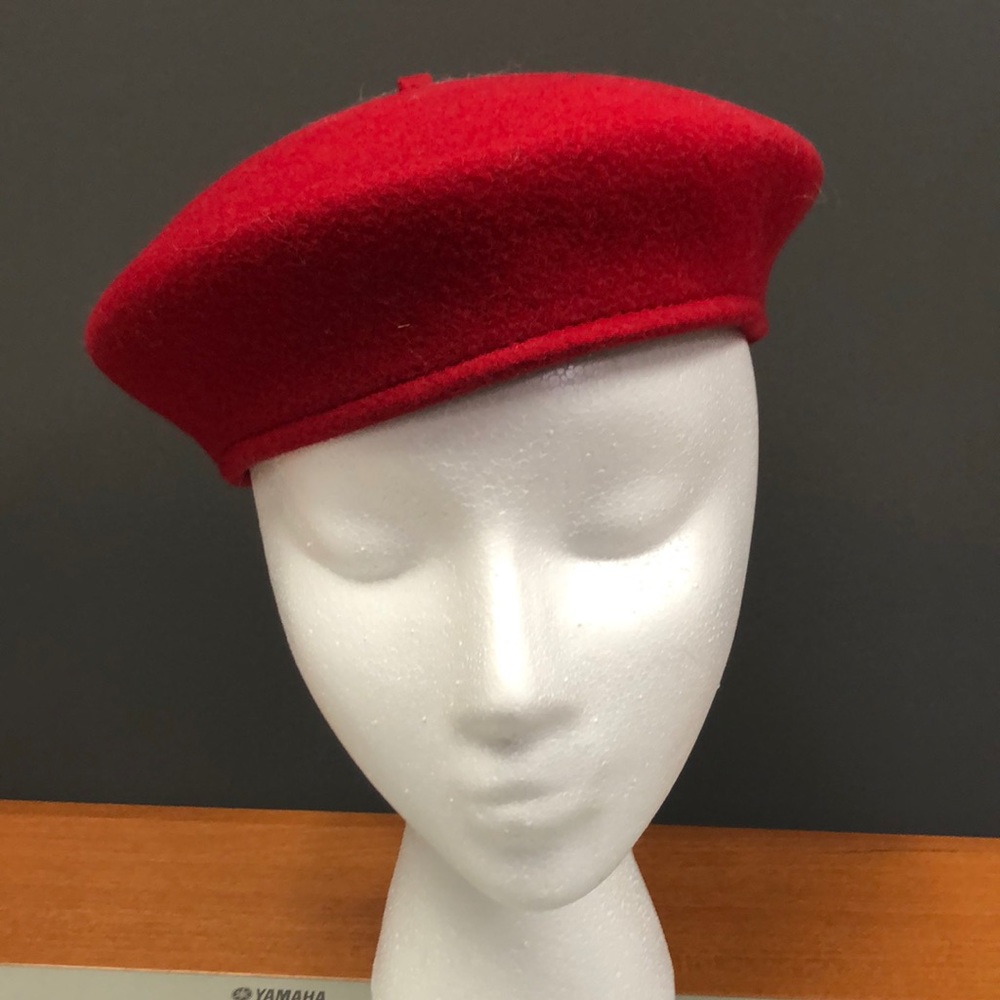 Gymboree girls hat size 2T-3T